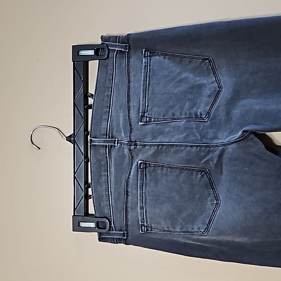 JBrand Crop Jeans - Picture 8 of 13